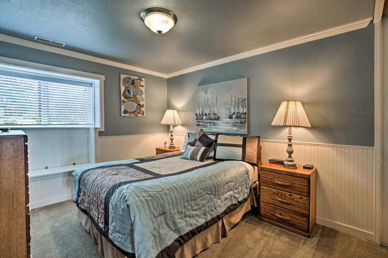 Beachfront Condo With Patio And Views - Walk To Shore! Λίνκολν Σίτι Εξωτερικό φωτογραφία